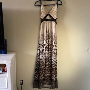 Bebe maxi dress
